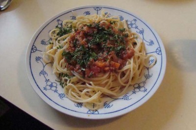 Spaghetti mit Sauce Bolognese