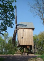 Die Bockwindmühle - eine Seitenansicht